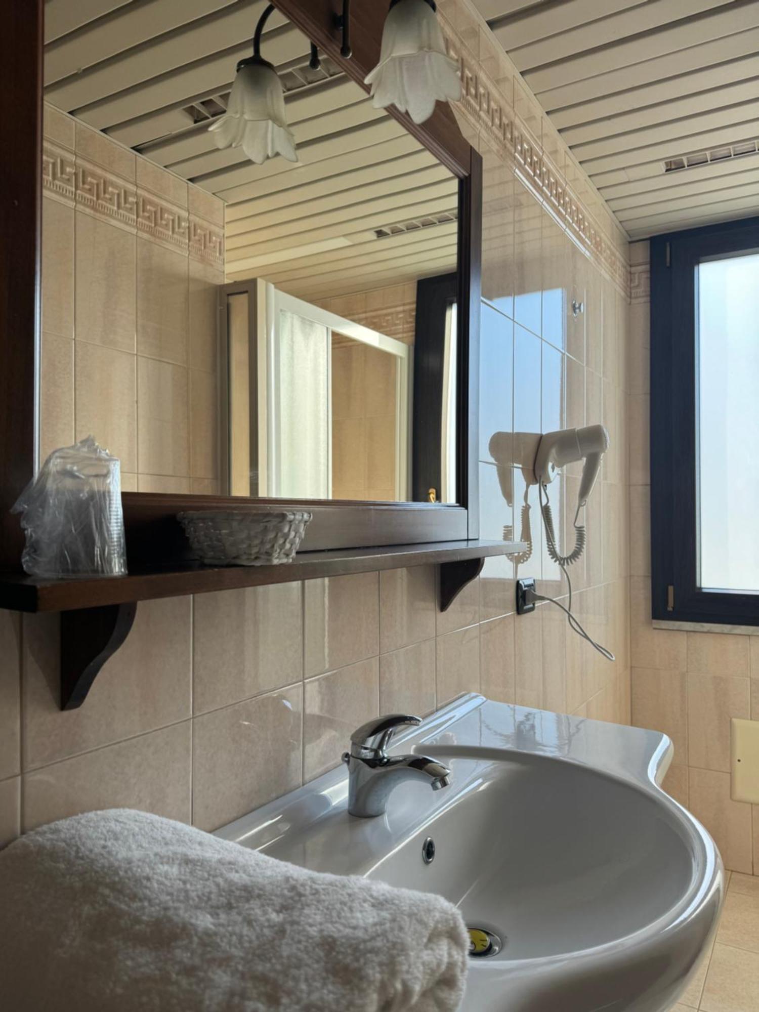 Hotel Vittoria 로사르노 외부 사진